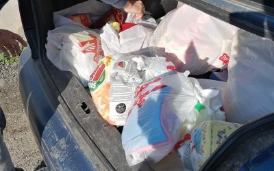 Поделба на храна за социјално загрозените лица